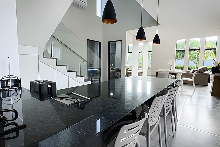 Casa requintada(20 pessoas)Condomínio Águas Mansas