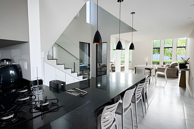 Casa requintada(20 pessoas)Condomínio Águas Mansas