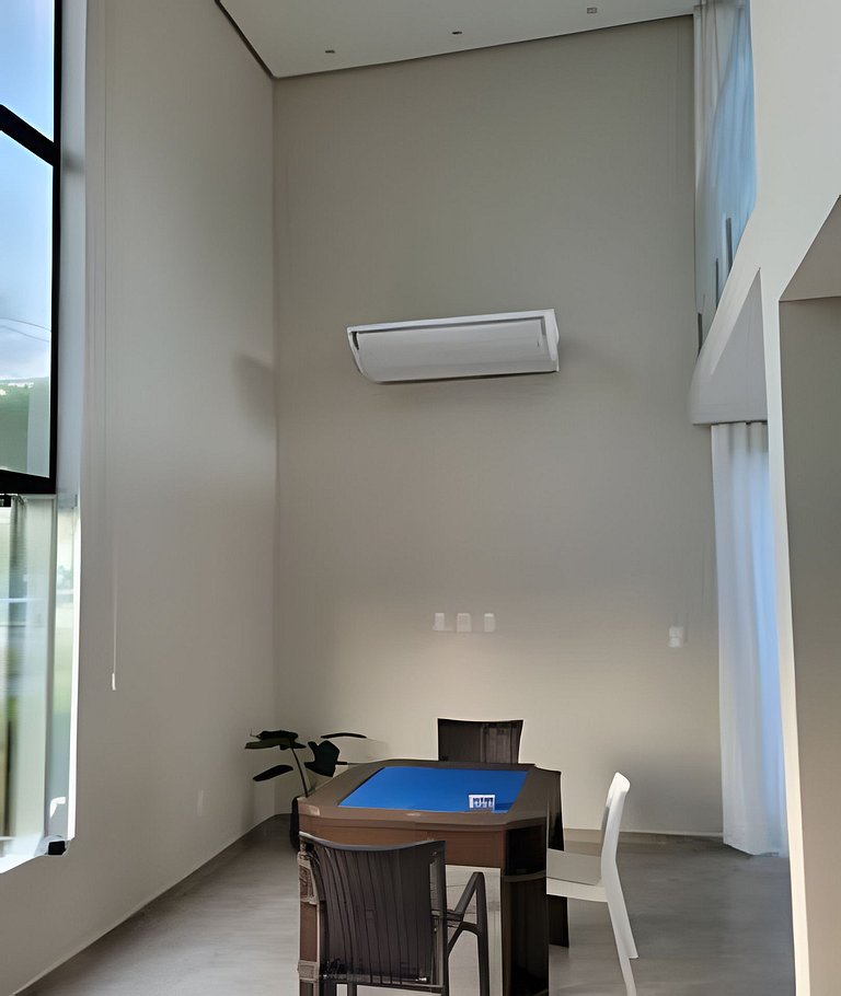 Casa requintada(20 pessoas)Condomínio Águas Mansas